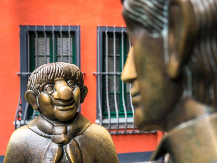 Bronzestatuen Tünnes und Schäl in Köln | WestLotto Glücksbringer