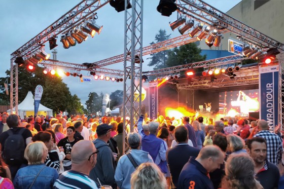 Konzert unter freiem Himmel | WDR 4 Sommer Oper Air NRW-Radtour
