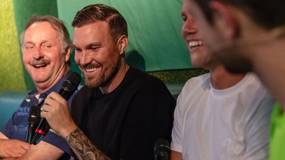 Peter Neururer und Kevin Großkreutz auf der Bühne | WestLotto Saison-Highlight